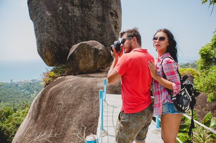 young-happy-hipster-couple-love-traveling-around-world_285396-3673